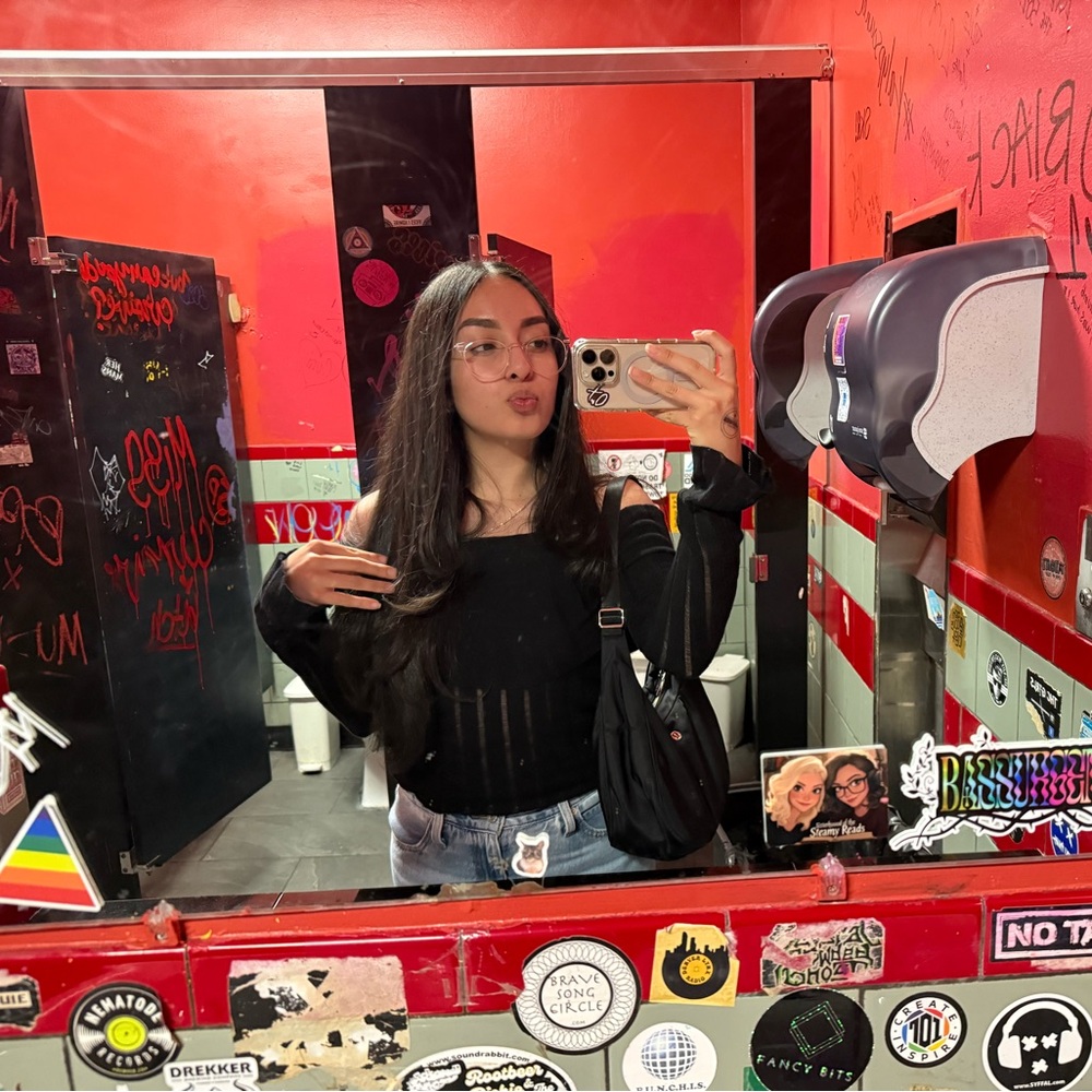 Meet your Posher, Keara